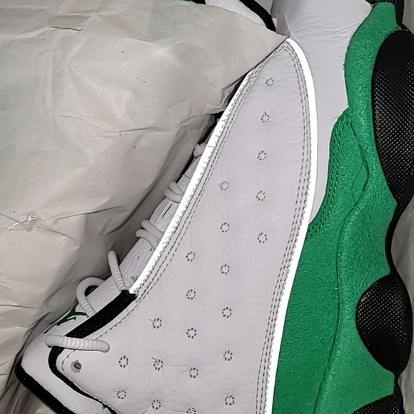 Shoes - Picture 7 of 9